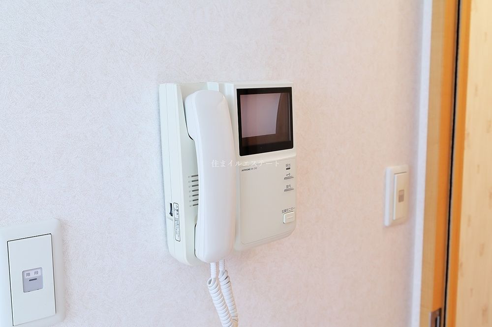 2階のTVモニタホン 2階からでも来客対応できるので便利です