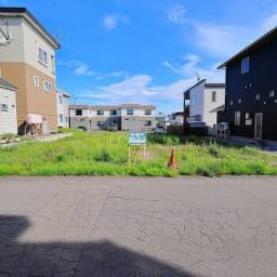函館市富岡町1丁目38番街区 約73坪の売土地 ゆとりのあるマイホームが計画できる少し広めの土地